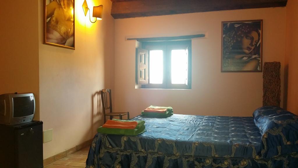 Agriturismo Malena Amica Phòng bức ảnh