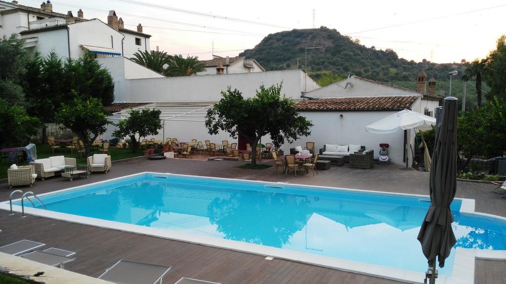 Agriturismo Malena Amica Ngoại thất bức ảnh