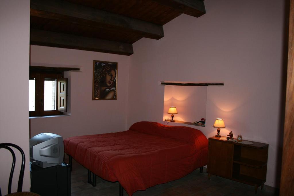 Agriturismo Malena Amica Phòng bức ảnh