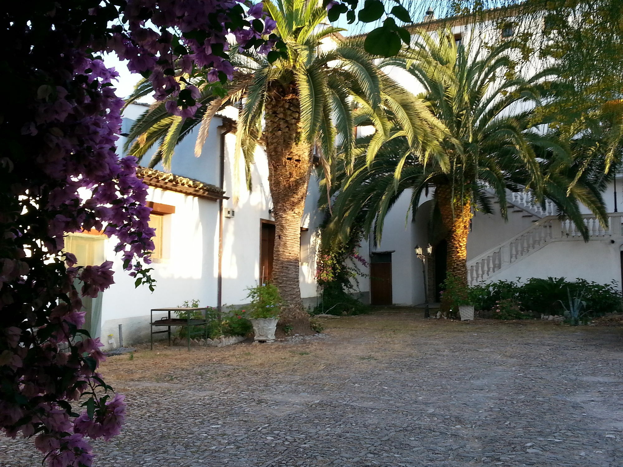 Agriturismo Malena Amica Ngoại thất bức ảnh